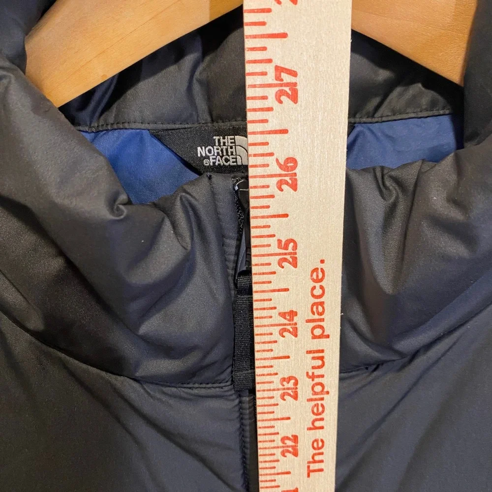 The North Face Everyday Insulated Vest Mens Large Blue NWT Company Logo on back)